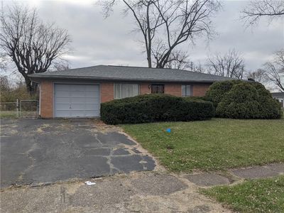 7825 Ridgewood Dr, Indianapolis, IN, 46226