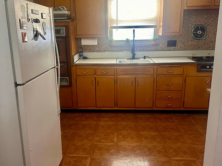 237 Riverview Pl #2 — Photo 4