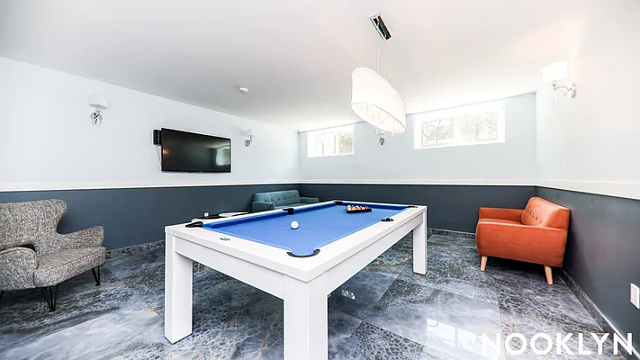 Rented by Nooklyn NYC LLC | media 22
