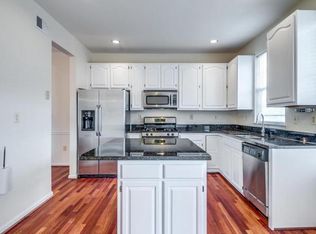 47675 Comer Sq, Sterling, VA 20165