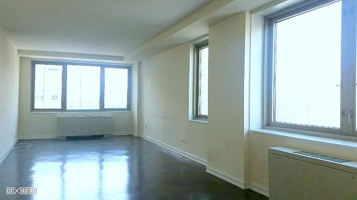 Rented by Citi Habitats | media 10