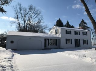 24 Buchanan Rd, Enfield, CT 06082