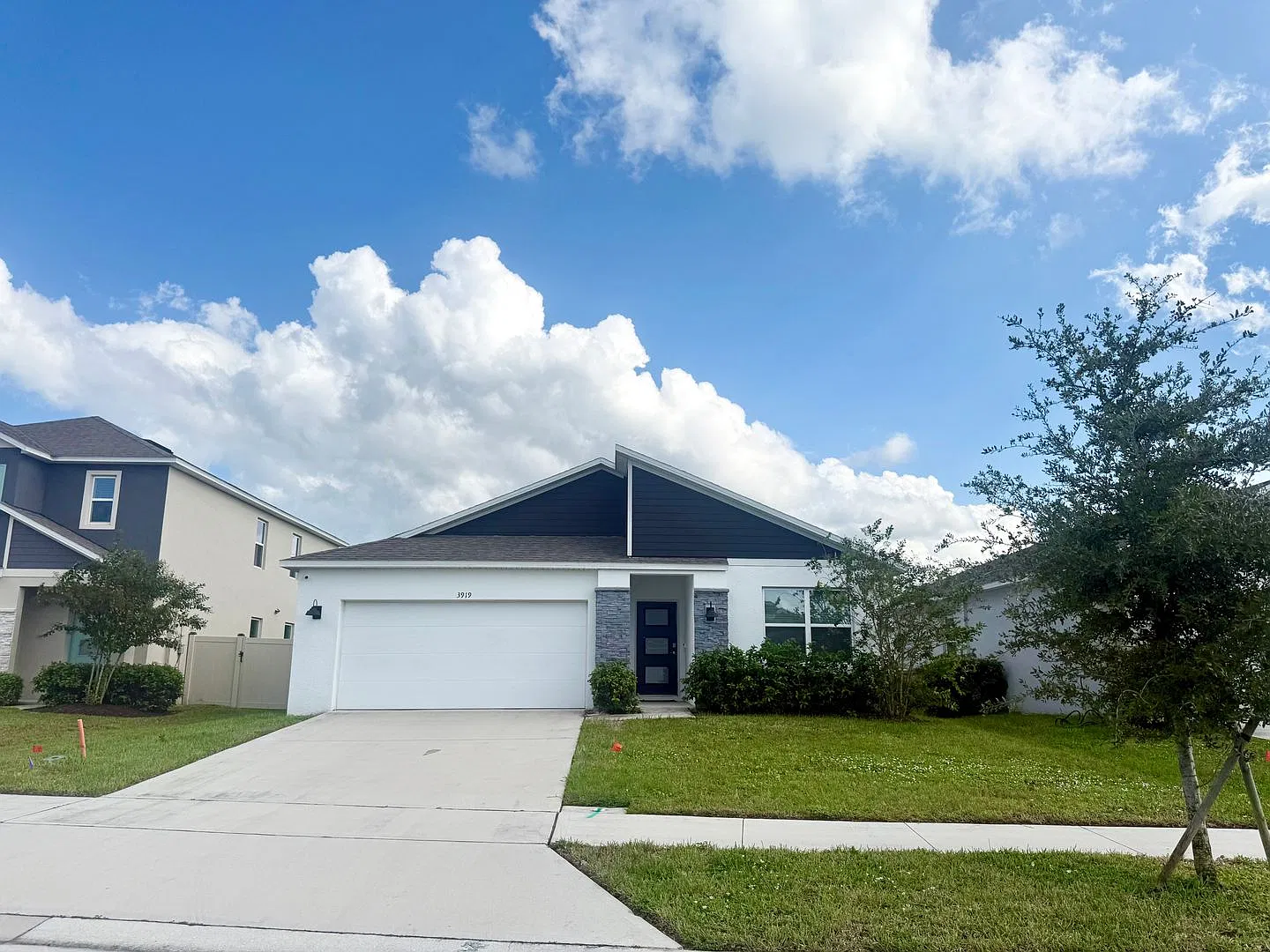 Like-New 3 Bedroom Home in Buena Lago Saint Cloud, FL — Photo 2