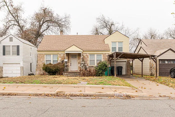 3209 NW 27th St