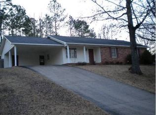3401 Mayberry Landing Dr, Northport, AL 35473