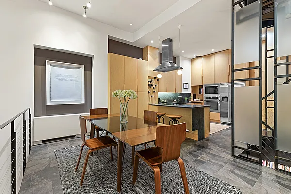 Dining area, photo 1