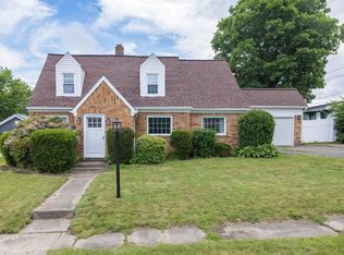 705 Chelsea Ave, Erie, PA 16505