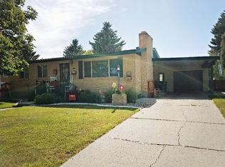 302 Jefferson St, Blackfoot, ID 83221