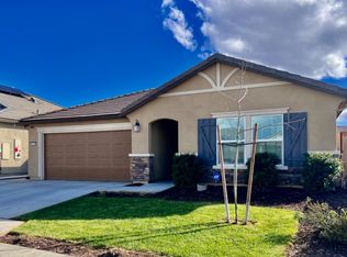 3620 Taos Way, Madera, CA 93637