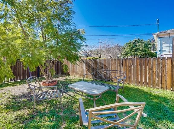 3rd image of 4048 Somers Ave