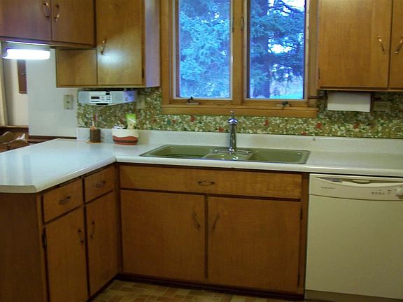 3rd image of 1307 Anderson Ave