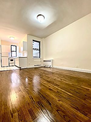 5th image of 433 E 83rd St APT 3C