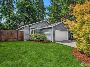 2705 NE 23rd Pl, Renton, WA 98056