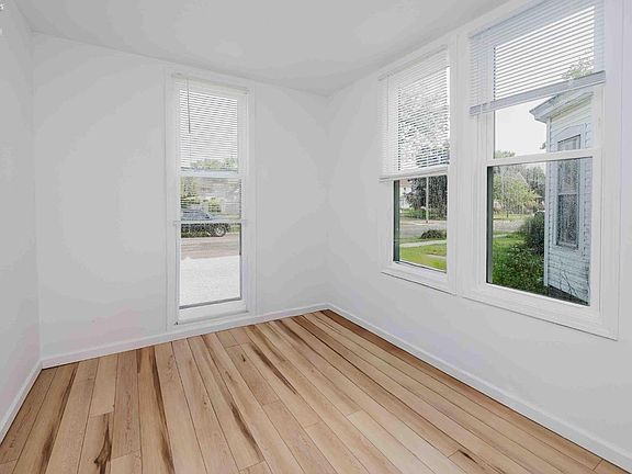 4th image of 1207 Garrison St #1/2