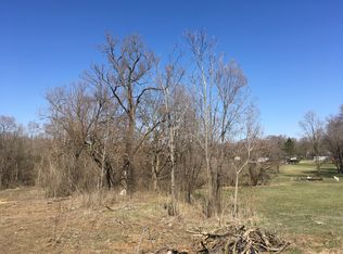 450 W Southmor Rd, Morris, IL 60450