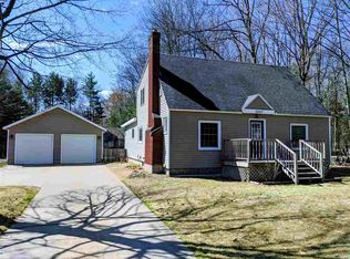 2445 Norwood St, Marquette, MI 49855
