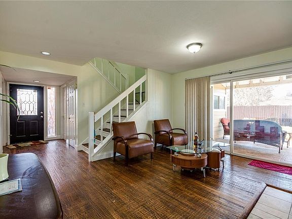 4th image of 2701 Belmeade Dr