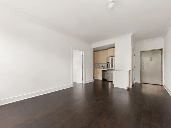 555 Lenox Avenue image 7 of 9