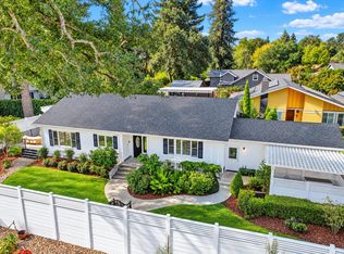 2111 W Lincoln Ave, Napa, CA 94558