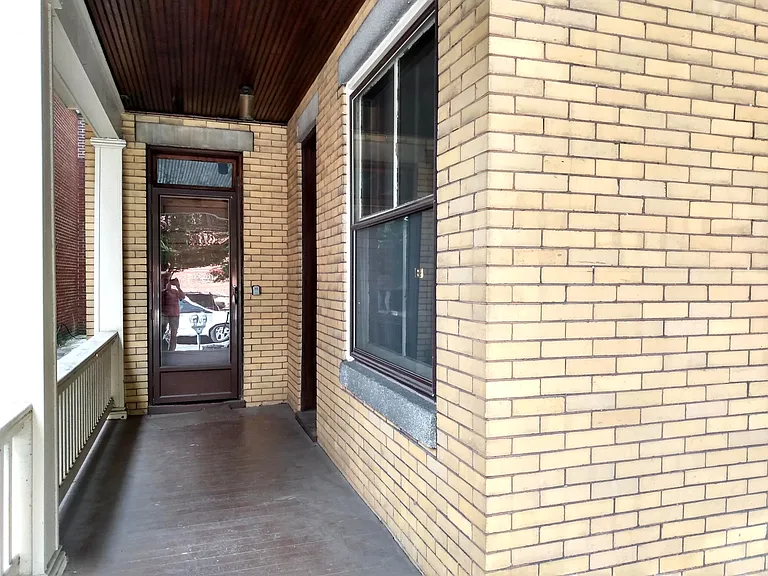 22 W Washington St #1 — Photo 10
