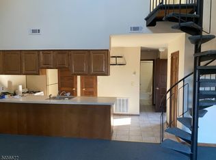 2 Brandywine Dr UNIT 6, Vernon, NJ 07462