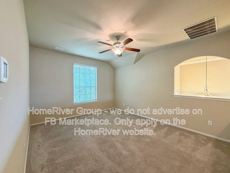 9201 Remington Dr — Photo 7