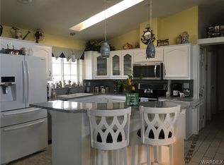 768 Desert Crst, Bullhead City, AZ 86429
