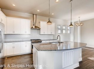 2556 Kingston St, Aurora, CO 80010