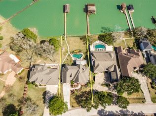 7807 Lake Mist Ct, Humble, TX 77346