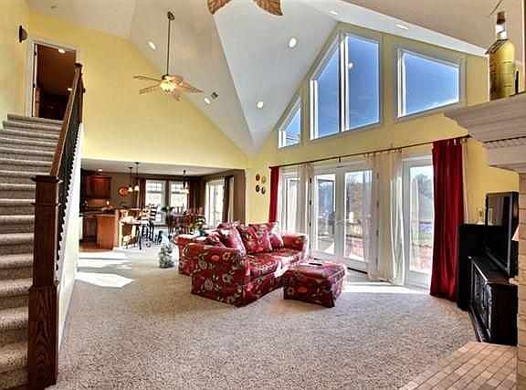 2nd image of 1930 River Vista Dr