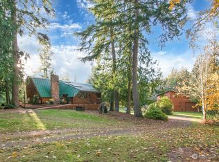 1906 Black Diamond Rd, Port Angeles, WA 98363