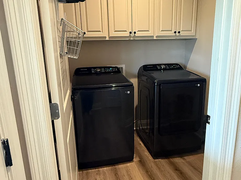 107 Liberty Dr — Photo 26