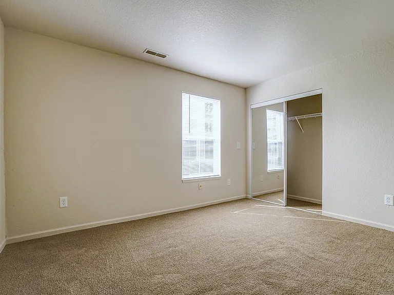 Village at Bluegrass Apartments — Photo 9