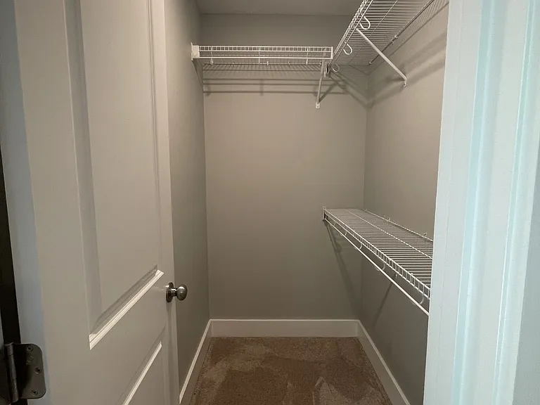 140 Sunburst Villa Dr #1 — Photo 8