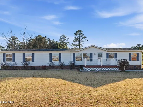 100 Saint Charles Drive, Goldsboro, NC 27530