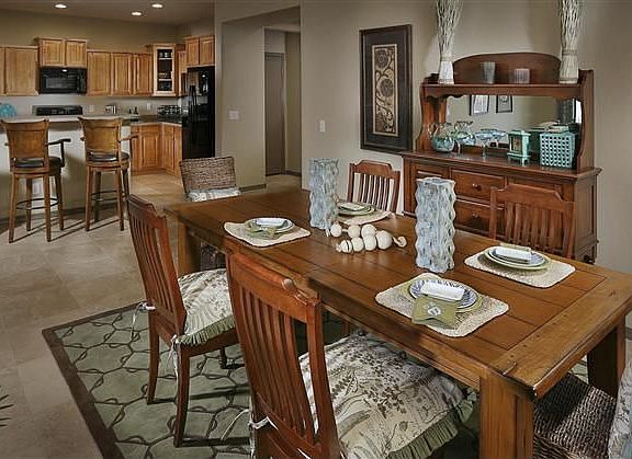 Bella Dining Room