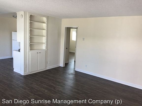 5th image of 4128 Iowa St APT 7
