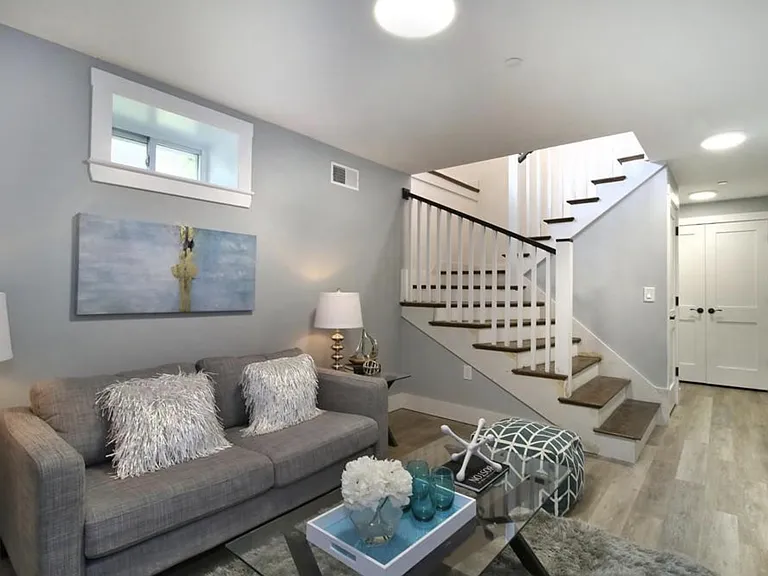 15 W Bellflower St #1 — Photo 15