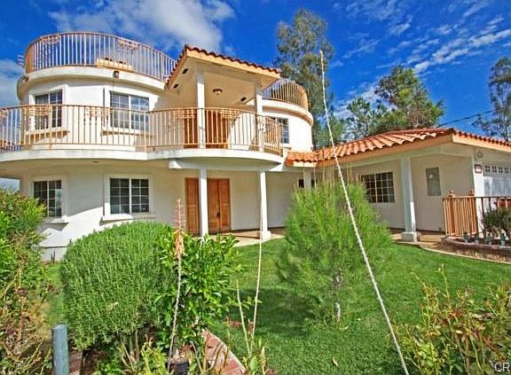 2nd image of 27731 Vista Del Valle