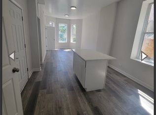 2228 S Sawyer Ave #2F, Chicago, IL 60623