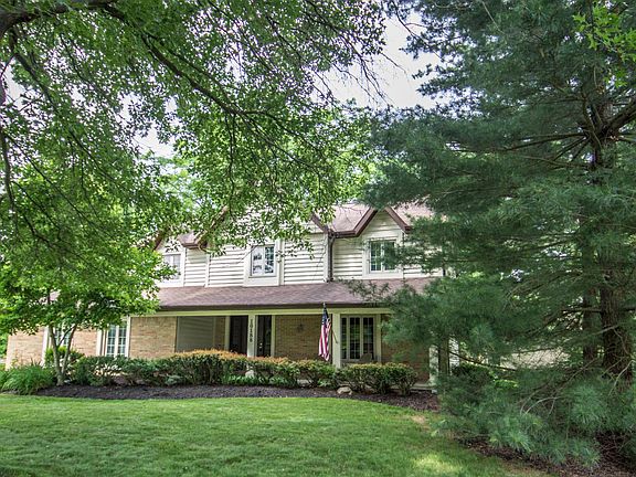 3rd image of 10188 Fairfax Dr