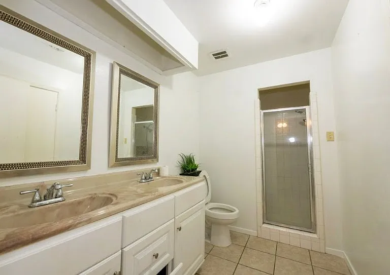 8302 El Retiro Dr — Photo 10