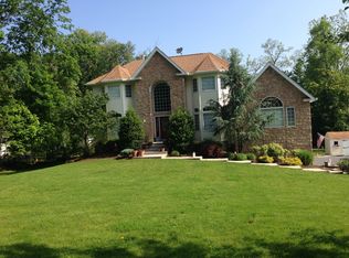 80 Leber Rd, Blauvelt, NY 10913