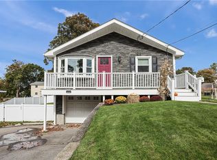 77 Vivian St, Woonsocket, RI 02895