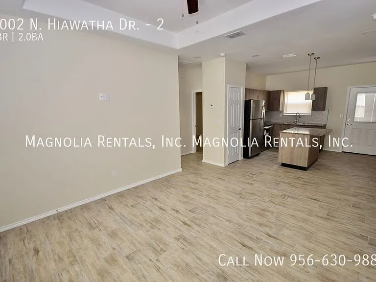 5002 N Hiawatha Dr #2 — Photo 3