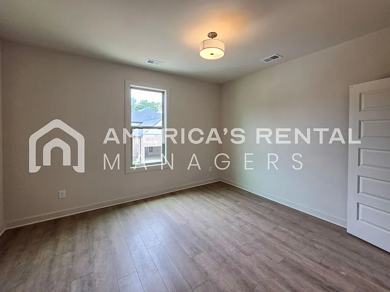 4422 Foxcote Ln — Photo 48