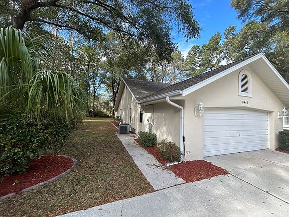 3rd image of 8448 SW 196th Avenue Rd