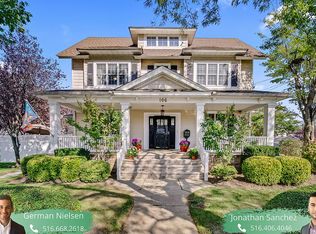 106 Spencer Ave, Lynbrook, NY