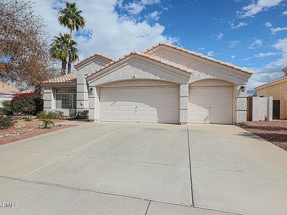3rd image of 3325 N 116TH Drive