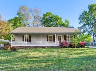 78 Lowery Dr, Thomasville, NC 27360